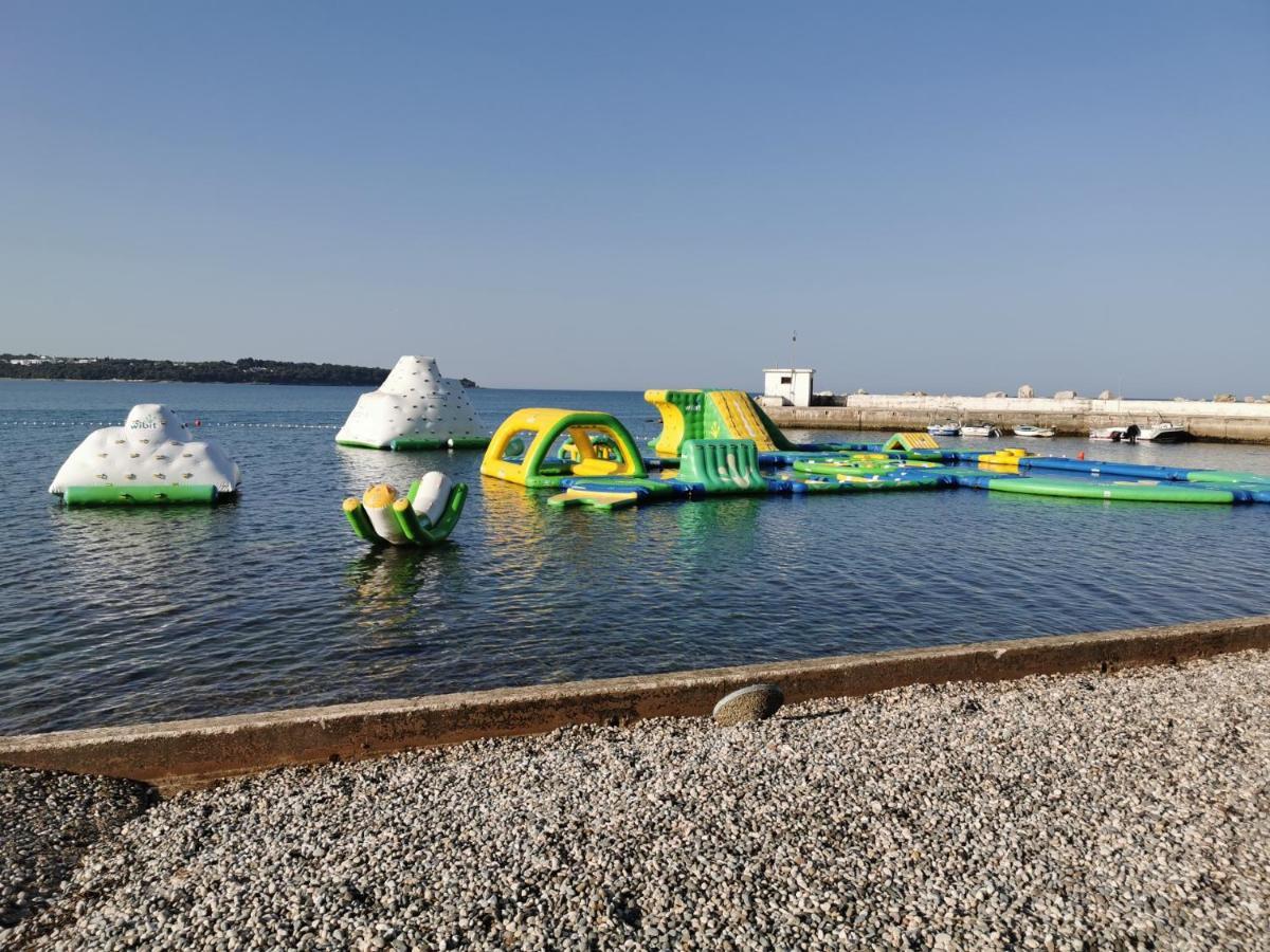 Lora Deluxe Superior 5 Star Apartment, Your Piece Of Heaven By The Sea & Park With Sea & Park View Novigrad  Bagian luar foto