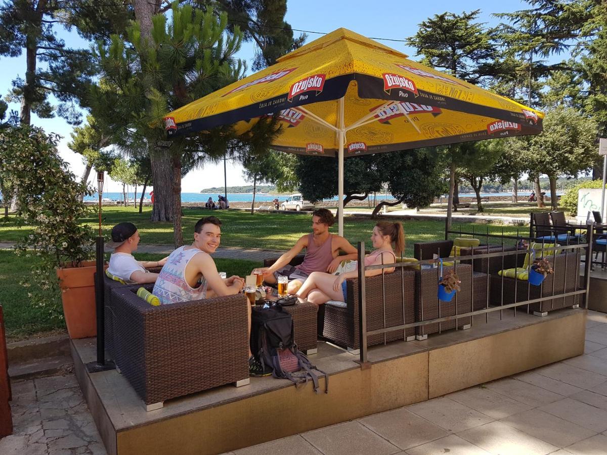 Lora Deluxe Superior 5 Star Apartment, Your Piece Of Heaven By The Sea & Park With Sea & Park View Novigrad  Bagian luar foto